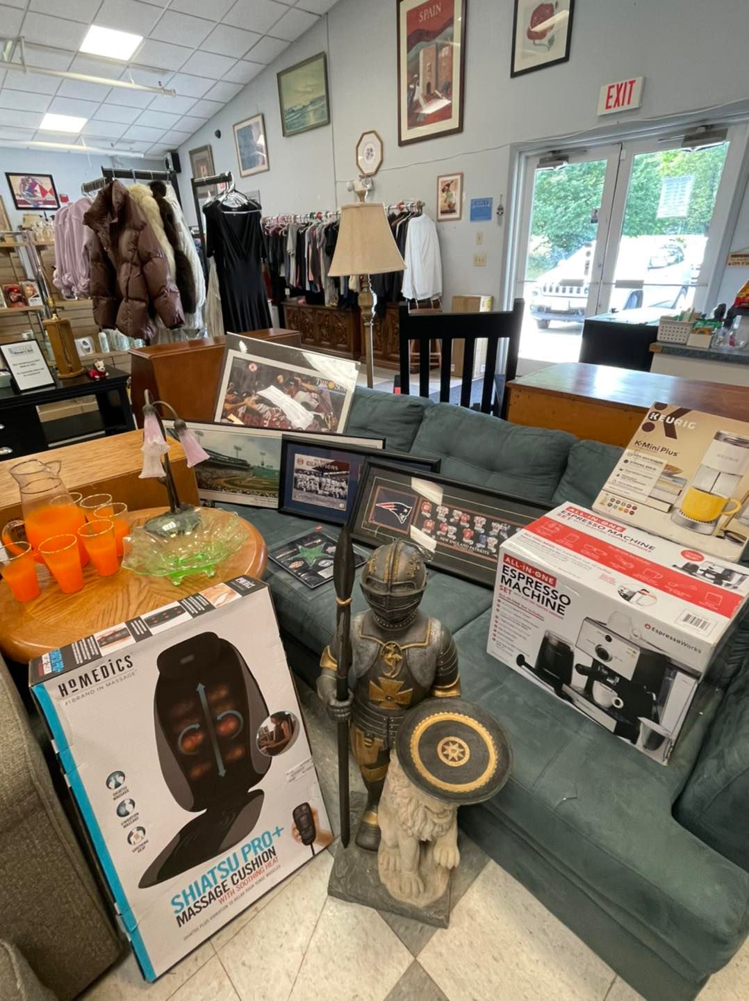 Gallery Pickers Discount & Thrift Store