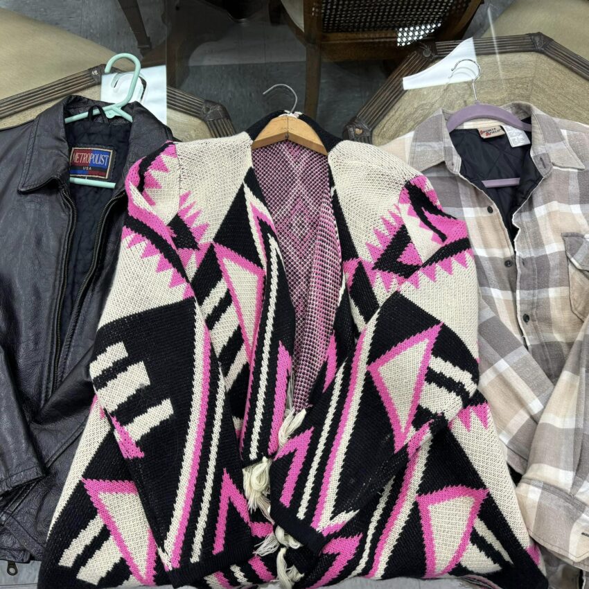 Pickers Discount Thrift Store Furniture Home Decor & More